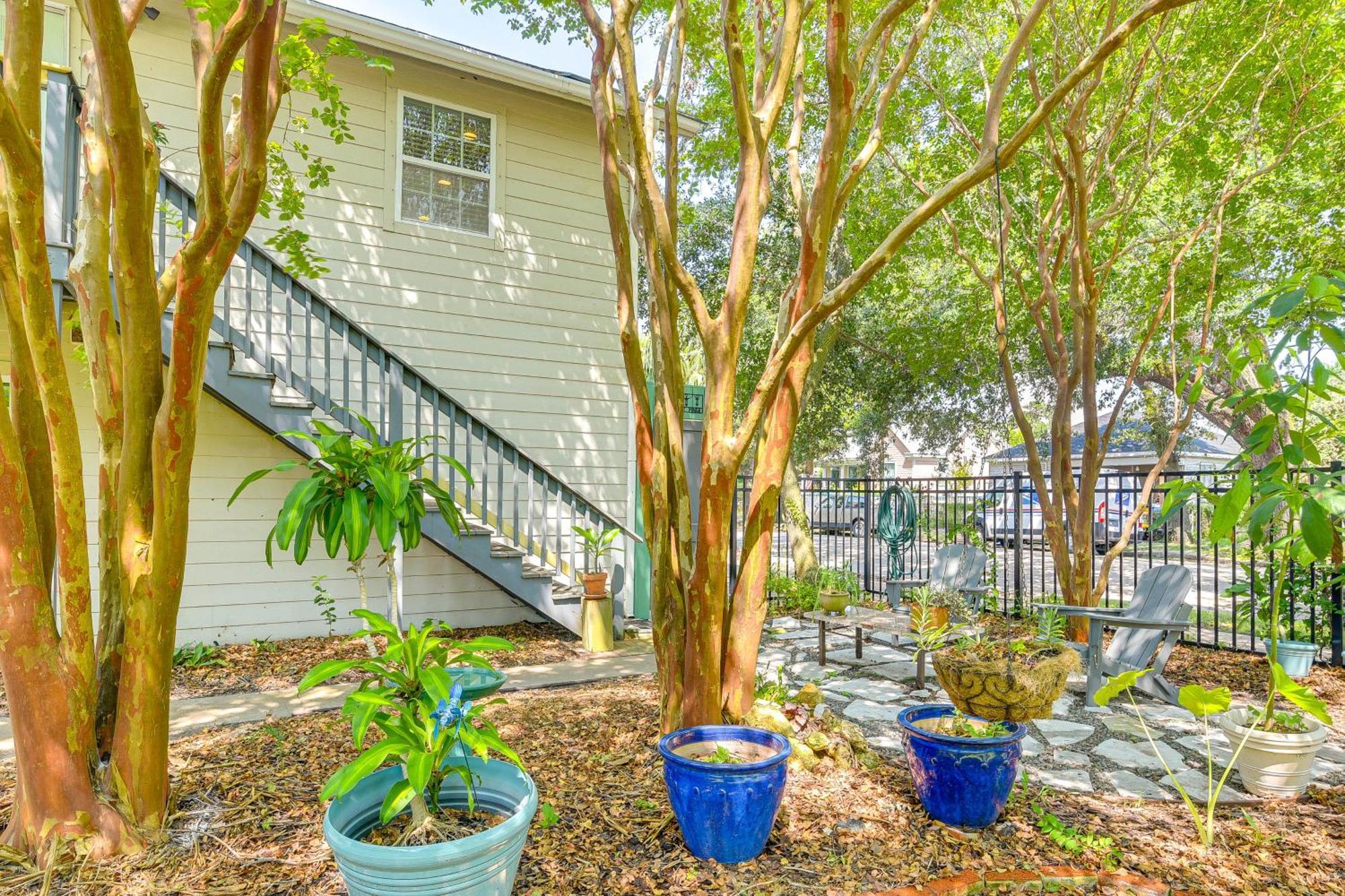 Cozy Galveston Apartment With Private Beach Pass! Εξωτερικό φωτογραφία