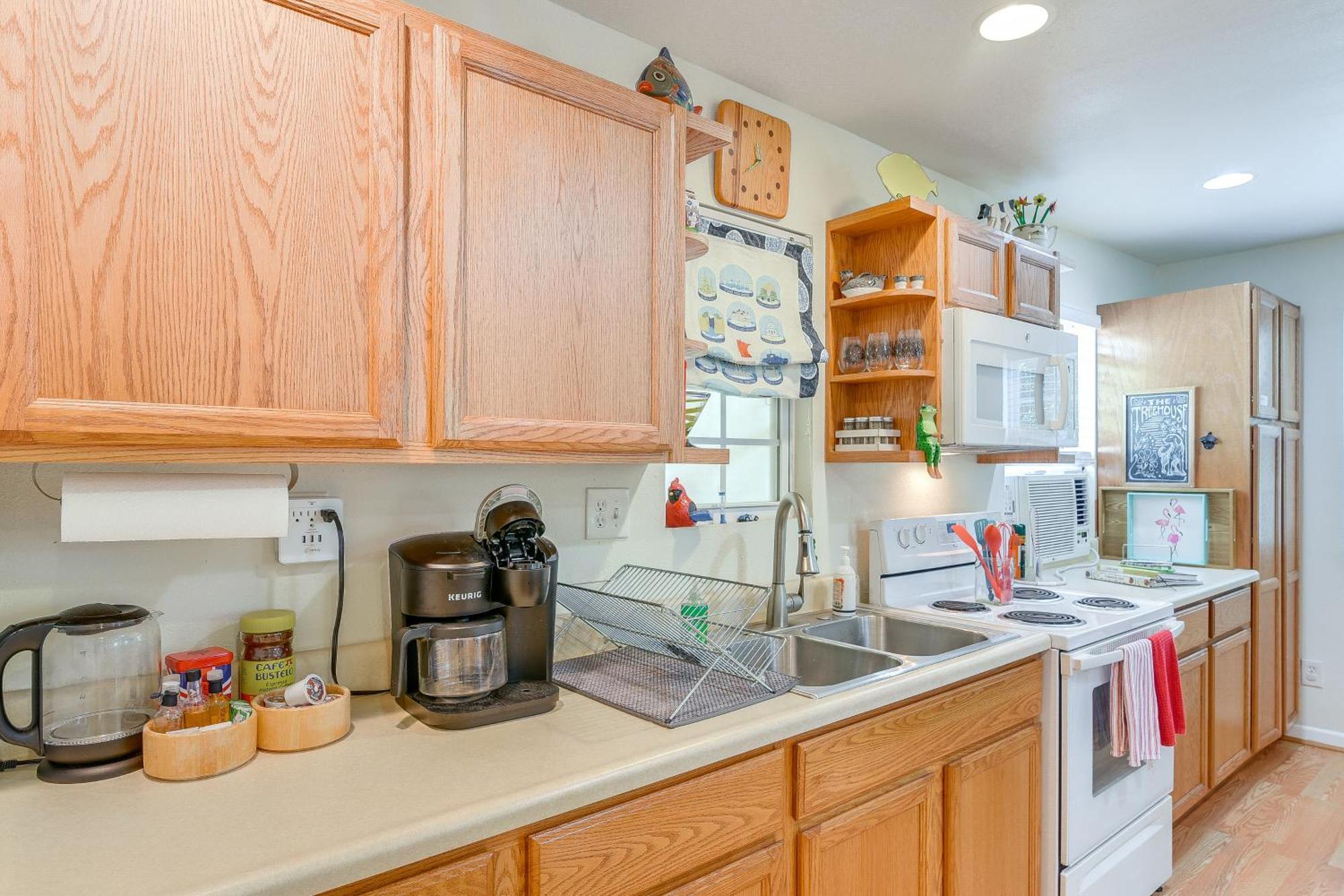 Cozy Galveston Apartment With Private Beach Pass! Εξωτερικό φωτογραφία